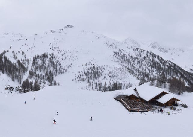 Plenty of Snow for the Holidays: But it is Warming Up | Welove2ski