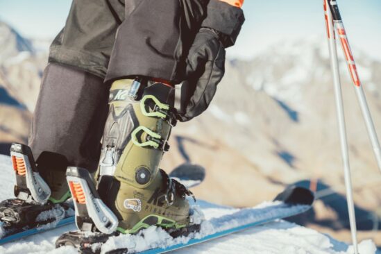 Carv 2 device clipped onto a ski boot strap