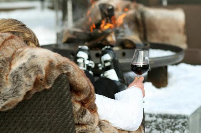 From the Rond-Point to La Folie Douce: the Best Apres-Ski in the Three Valleys | Welove2ski