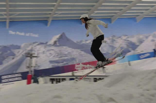 Why an Indoor Snow Slope is the Best Place to Start Freestyle Skiing | Welove2ski