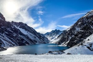 Iconic Lago del Inca and rugged Andean peaks at Portillo ski resort, Chile