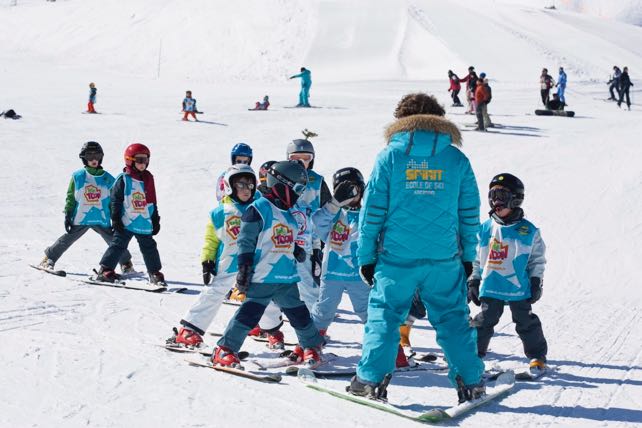 Tweenager Tips: How to Enjoy Ski Holidays with Older Kids | Welove2ski