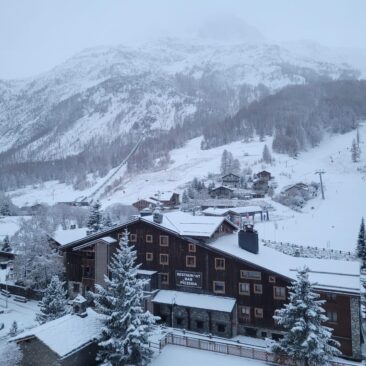 Fresh Snow in Val d'Isere Nov 2024