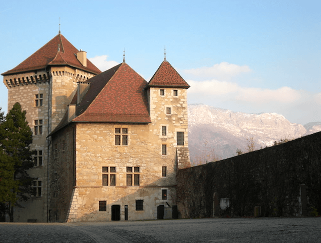 Fairytale Castles | Welove2ski