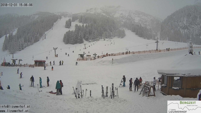 Austria Gets its Own Private Snowstorm | Welove2ski