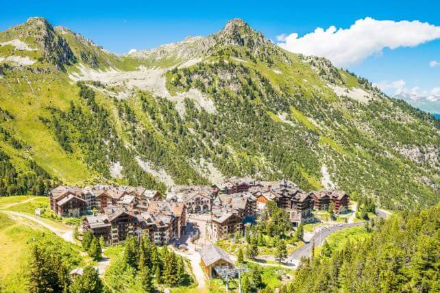Last-Minute Summer Holidays in the Alps - from £214 | Welove2ski