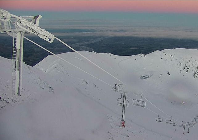 Winter Arrives in the Nick of Time in New Zealand | Welove2ski