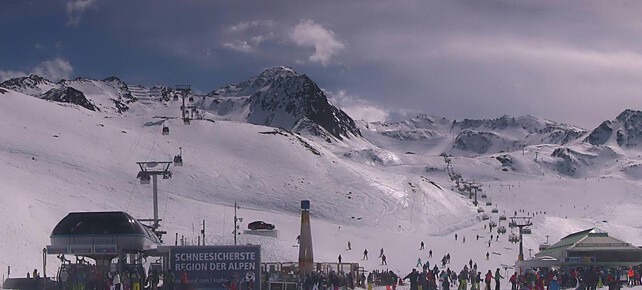 Busy Spring Weather and Changeable Snow in the Alps | Welove2ski