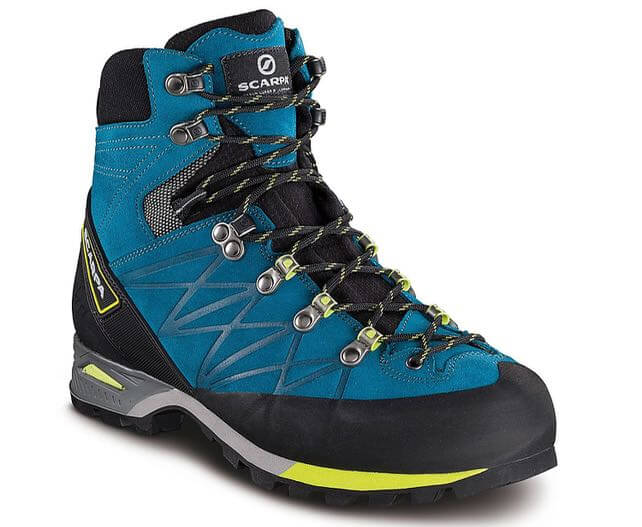 What Are the Best Hiking Boots for the Alps? | Welove2ski