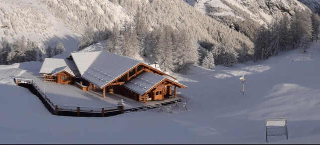 Winter Bites Back in the Western Alps | Welove2ski