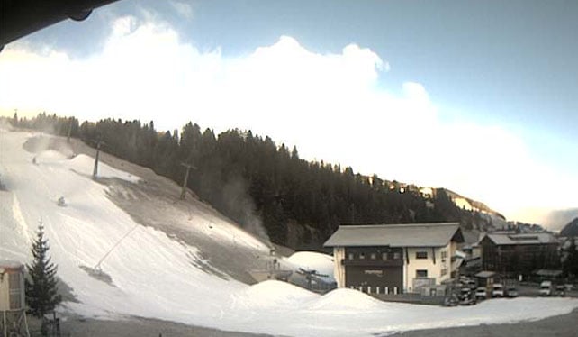 Lots of Snow at Altitude in Parts of the Alps | Welove2ski