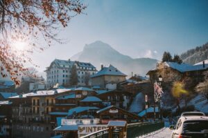 Winter view of Morzine village in the French Alps with snow-covered rooftops and mountains, ideal for non skiers exploring the town
