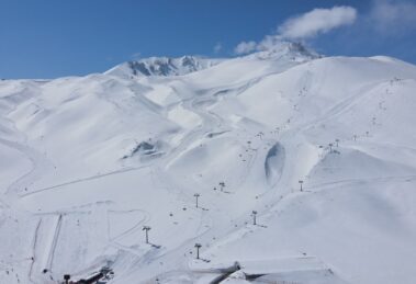 Erciyes Ski Resort: Turkey