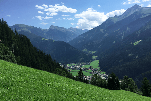 Cycling in Mayrhofen | Welove2ski