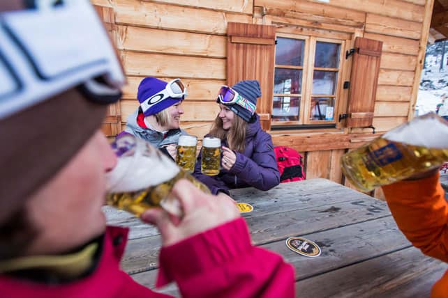 Family-Friendly Slopes in a Picture-Postcard Setting | Welove2ski